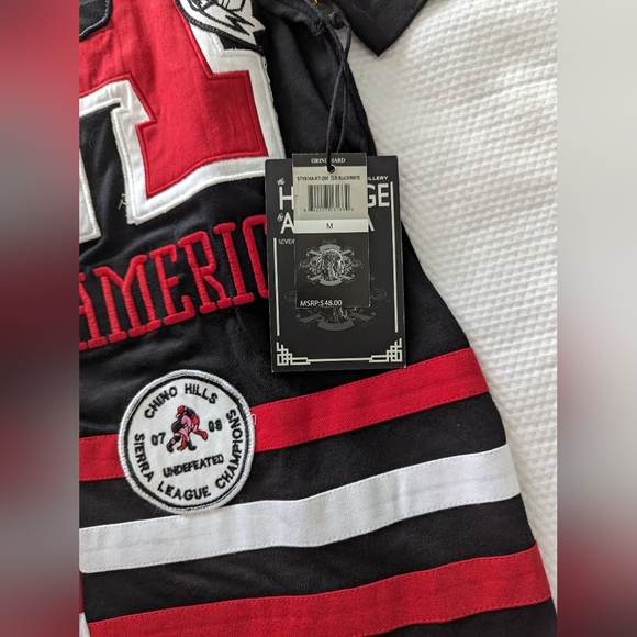 The Heritage By America 1776 Raised Logos Red Wolf 100%cotton Size M. - Picture 5 of 5